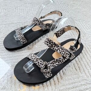 Stuart Weitzman Vail Sandals Women's 10 Black Animal Print Cheetah Strappy Chic